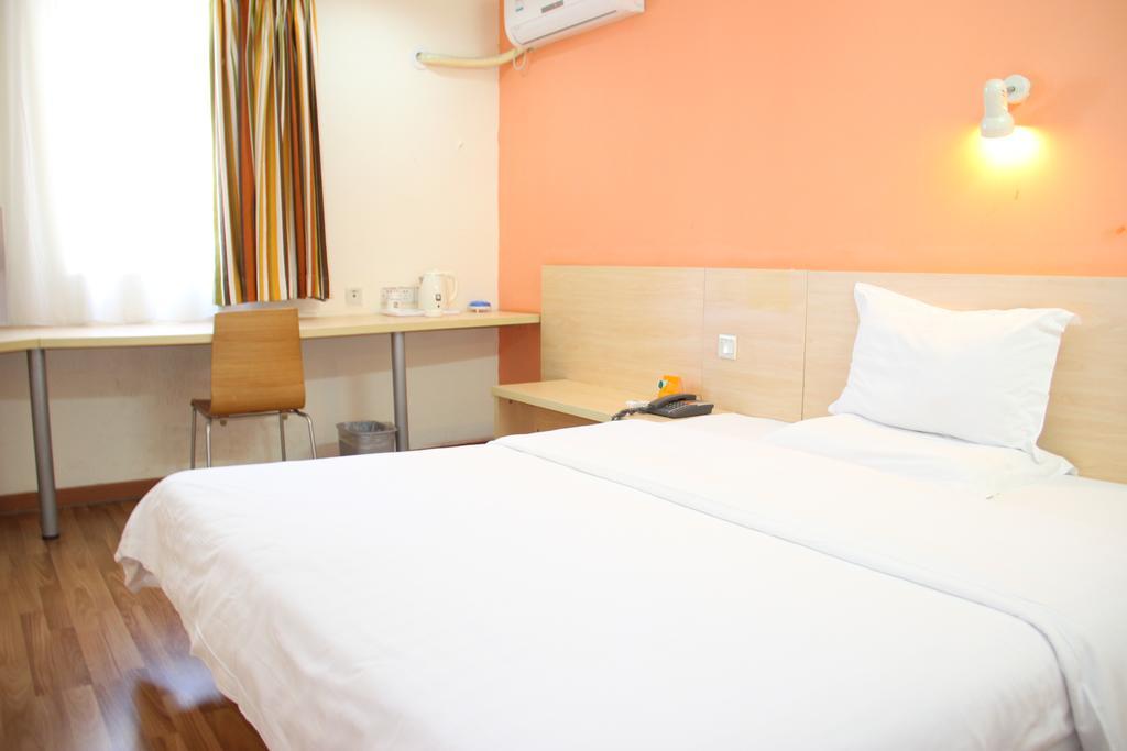 7Days Premium Guangzhou Tianhe Shipaiqiao Otel Oda fotoğraf